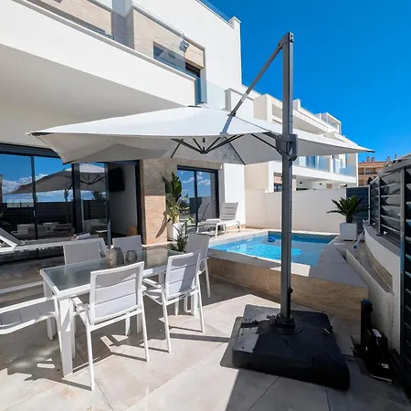 R-40-c Moderna 別荘 *